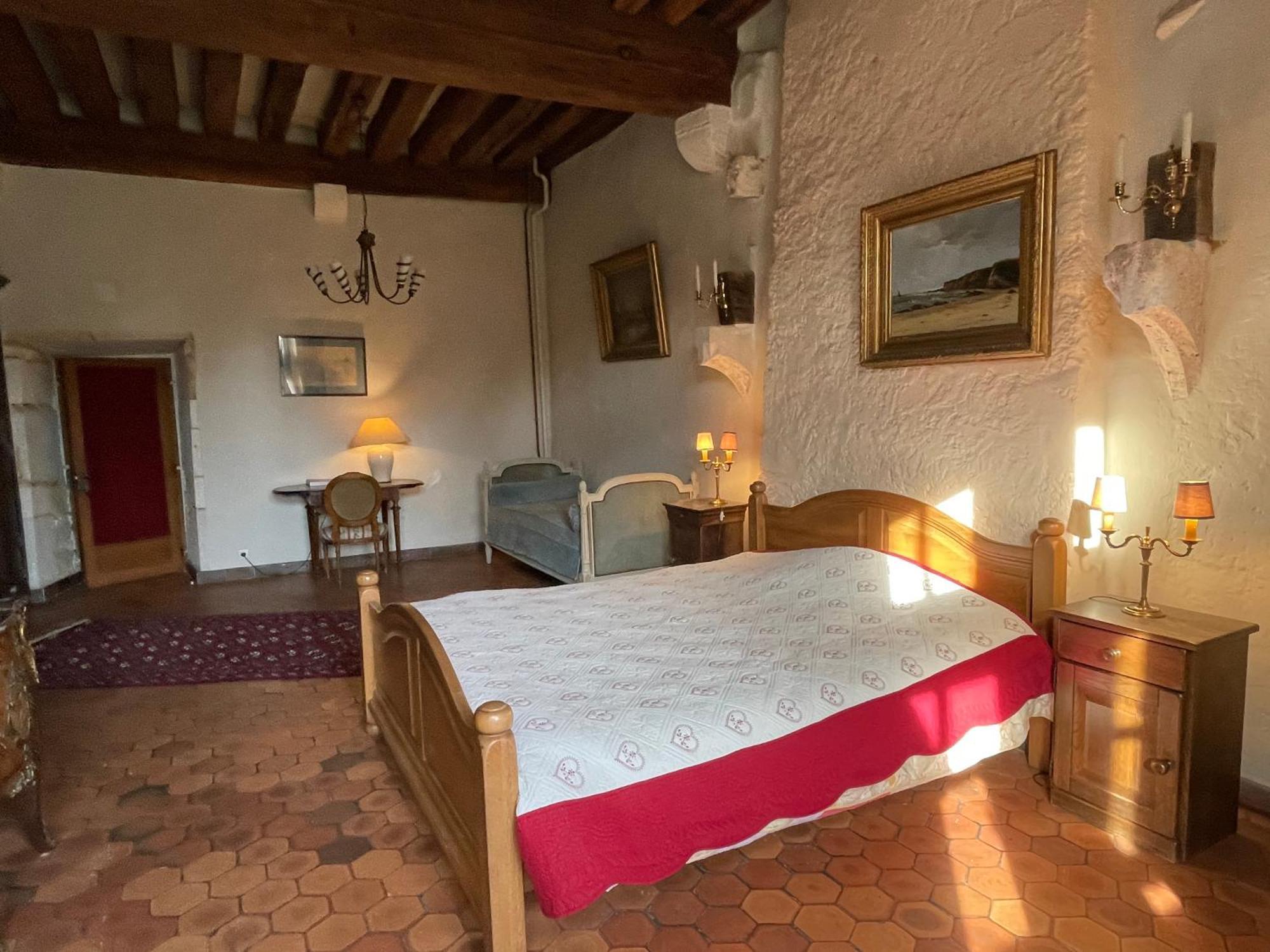 Maison Forte Perreuse Treigny Eksteriør bilde