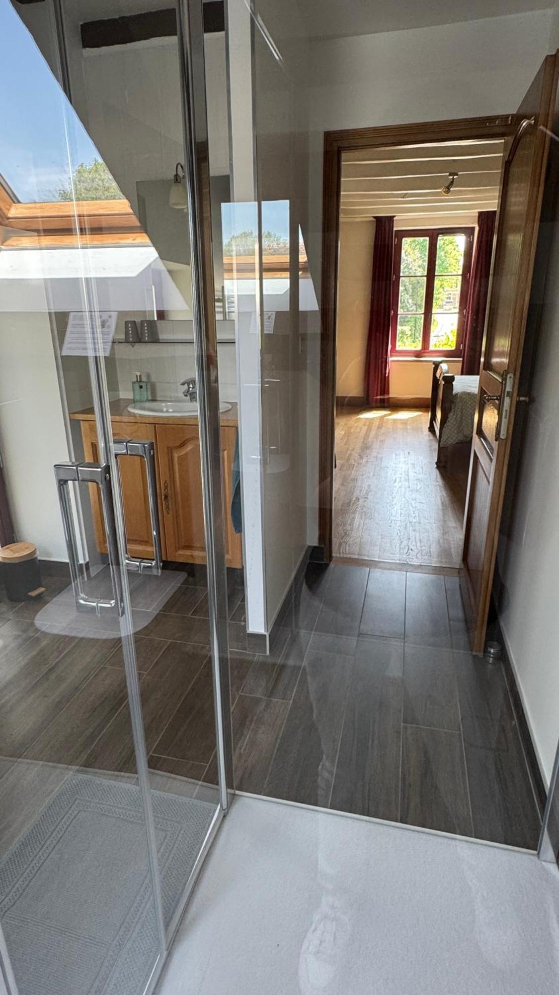 Maison Forte Perreuse Treigny Eksteriør bilde
