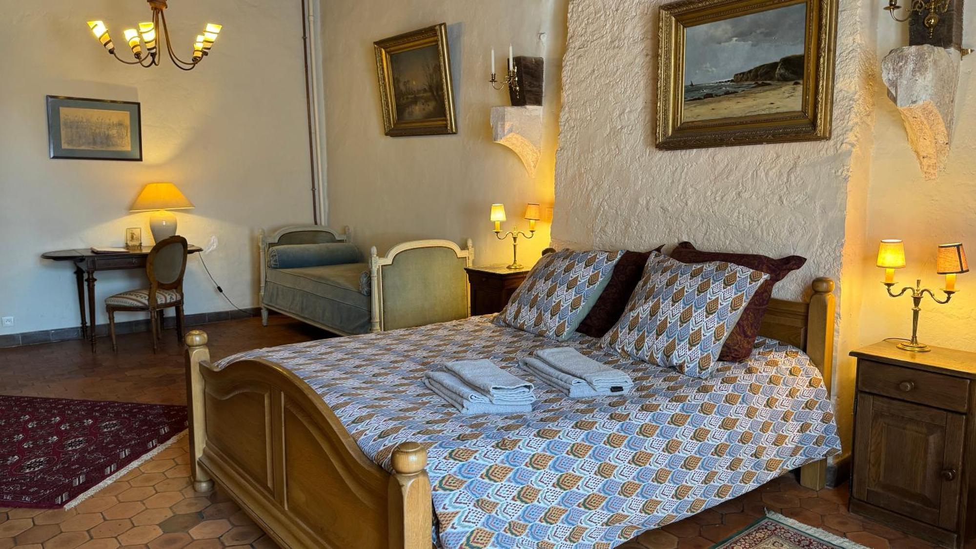 Maison Forte Perreuse Treigny Eksteriør bilde